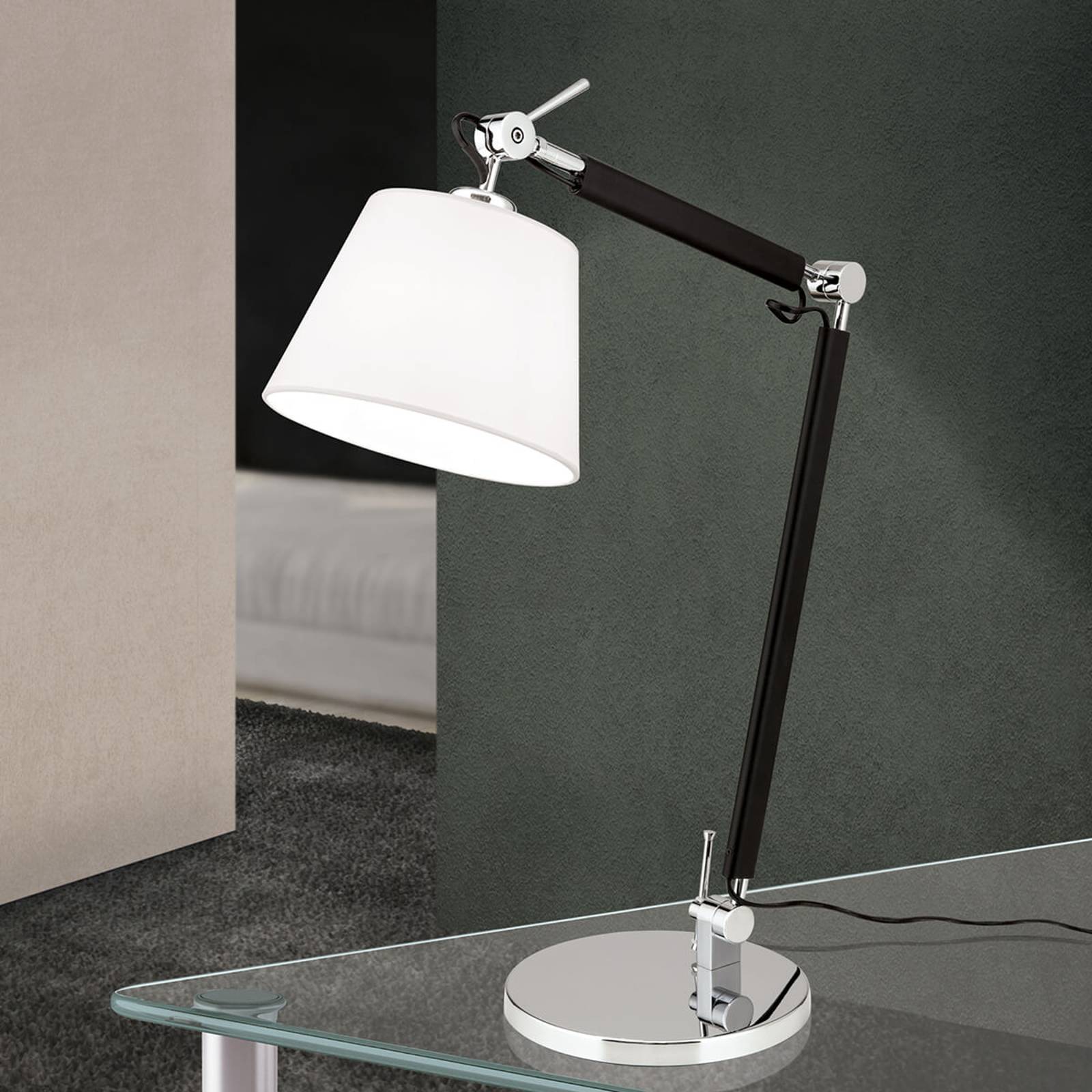 Flexibilní textilní stolní lampa Leandro